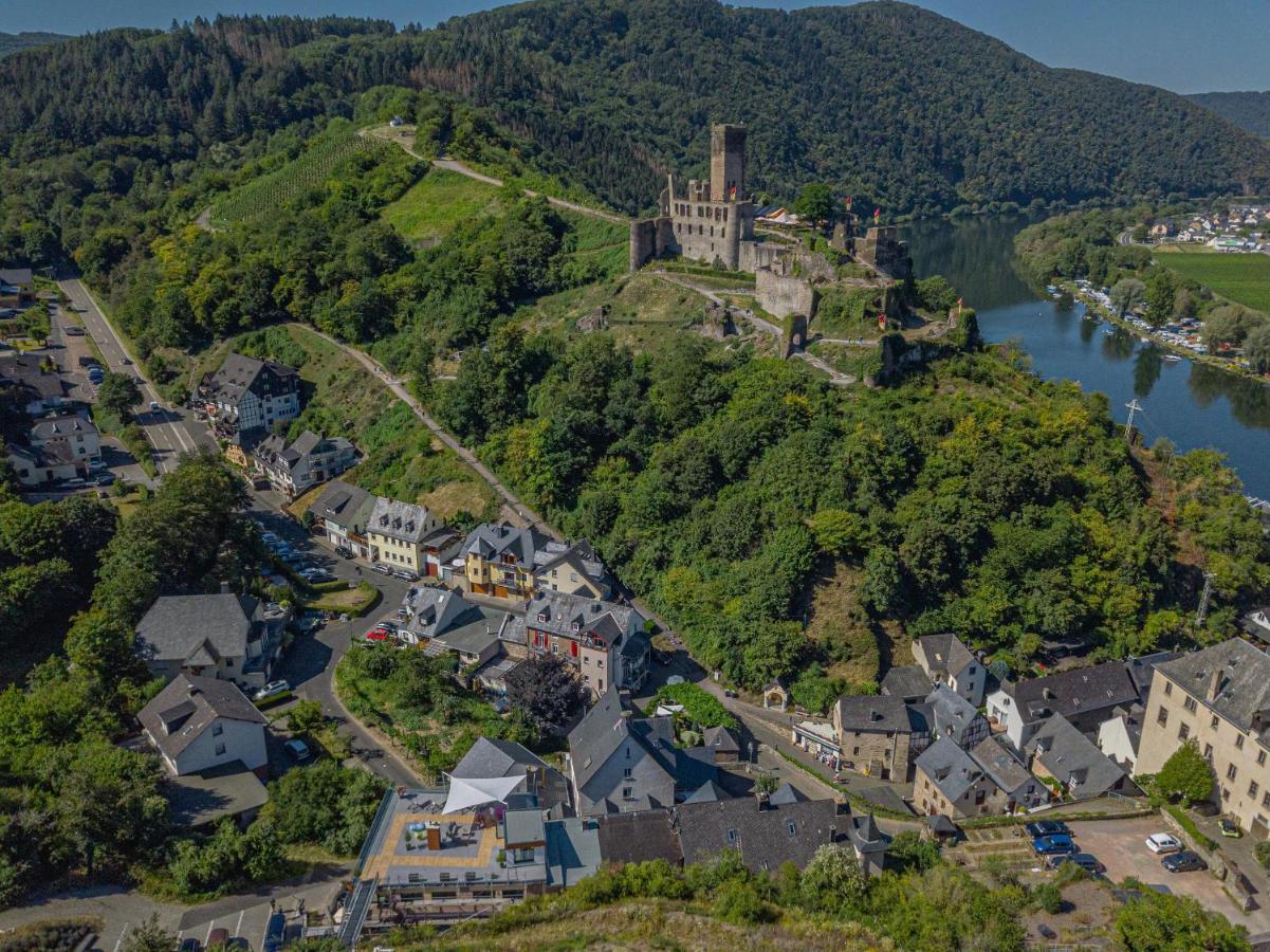Hotel Lipmann "Am Klosterberg" Beilstein  Exterior foto